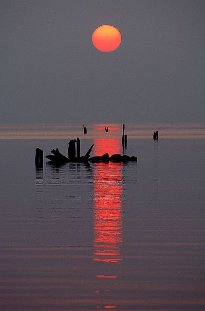 Red Sunset, Red Sun, Le Havre, Beautiful Place, Archipelago, Beautiful Sunset, Scandinavia, Amazing Nature, Great Photos