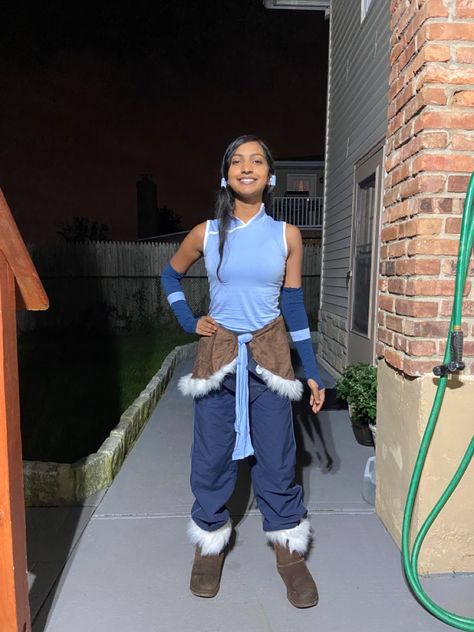 Korra Costume, Katara Costume, Korra Cosplay, Comic Con Outfits, Black Cosplayers, Avatar Cosplay, Comic Con Costumes, Pretty Halloween Costumes, Hallowen Costume