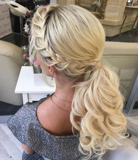 Low Ponytail With A Side Braid Curly Hair Ponytail, Prom Hair Updo, Wavy Ponytail, Side Ponytail, Long Blonde, Side Braid, Low Ponytail, African Braids Hairstyles, Trending Hairstyles