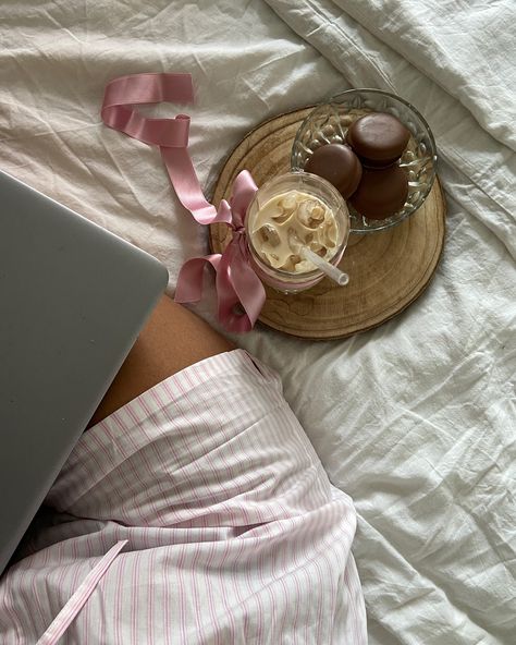 Pov: You love the pink aesthetic & romanticizing your life🌸🎧💓🎀 #pinkstuff #pinkaesthetics Romanticing Life, Slow Lifestyle, Light Girls, Bow Wallpaper, Pretty Pink Princess, Activities For Girls, Romantic Girl, Book Instagram, Girls Diary