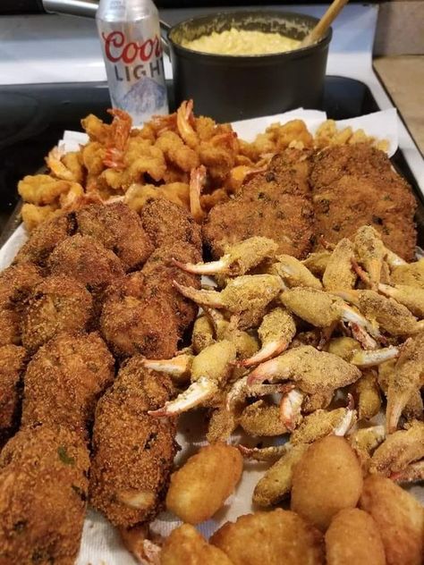 Louisiana Cajun Cooking And Recipes | Facebook Louisiana Wedding Food, Louisiana Food, Louisiana Cajun, Louisiana Wedding, State Foods, Cajun Cooking, Louisiana Recipes, Cajun Recipes, Louisiana State