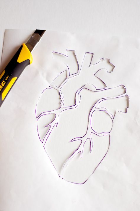 Make A Stencil, Valentine Template, Freezer Paper Stenciling, Heart Stencil, Embroidery Hearts, Heart Template, Freezer Paper, Paper Embroidery, Anatomical Heart