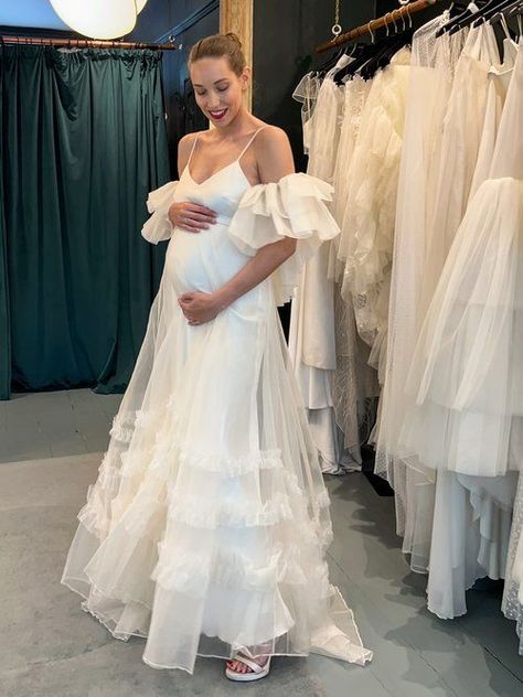 2 Piece Wedding Dress Pregnant, A Line Wedding Dress Pregnant, Maternity Wedding Dresses Pregnant Brides, Pregnant Elopement, Maternity Wedding Dresses, Pregnant Brides, Wedding Dresses For Pregnant Brides, Wedding Dress Pregnant, Wedding Dress Pregnant Brides