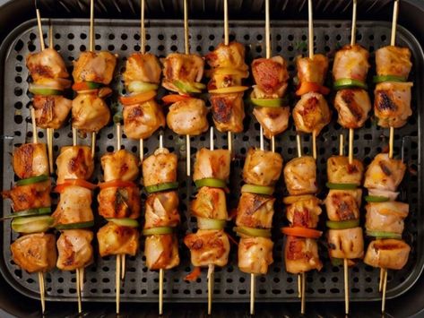 Lemon Garlic Chicken Skewers Air Fryer Recipe: A Healthy Idea | KitGiz