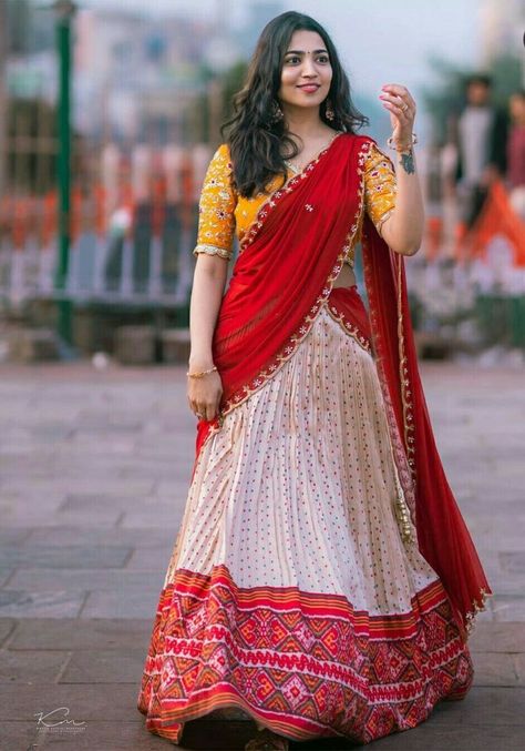 Patola Border, Patola Lehenga, Half Saree Function, Lehenga Saree Design, Simple Lehenga, Half Saree Lehenga, Half Sarees, Indian Bride Outfits, Indian Saree Blouses Designs