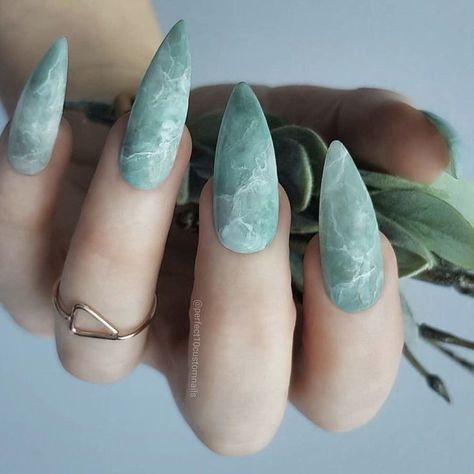 @drift_daze Nail Art Vert, Jade Nails, Acrylic Ideas, Water Nails, Marble Nail Designs, Stiletto Nail Art, Marble Nail Art, Nagel Tips, Matte Nails Design