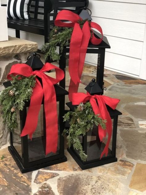 25+ Genius Christmas Front Porch Decorating Ideas | HubPages Front Porch Lantern Decor Christmas, Southern Christmas Porch, Red Christmas Porch Decor, Outdoor Lantern Christmas Decor, Oversize Christmas Decorations, Back Deck Christmas Decorating Ideas, Outdoor Christmas Lantern Ideas, Deck Christmas Decorations, Christmas Lanterns Outdoor