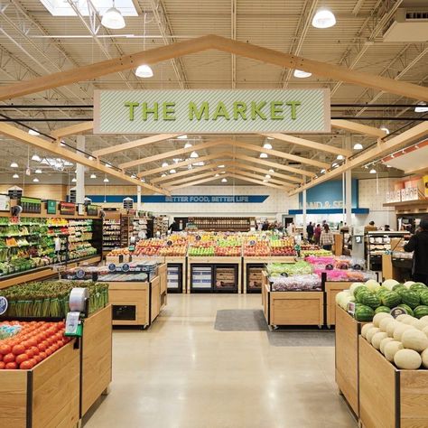 Grocery Design, Organic Supermarket, Green Market, Grocery Market, Grocery Store Design, Organic Market, Fresh Brand, Retail Solutions, Retail Lighting