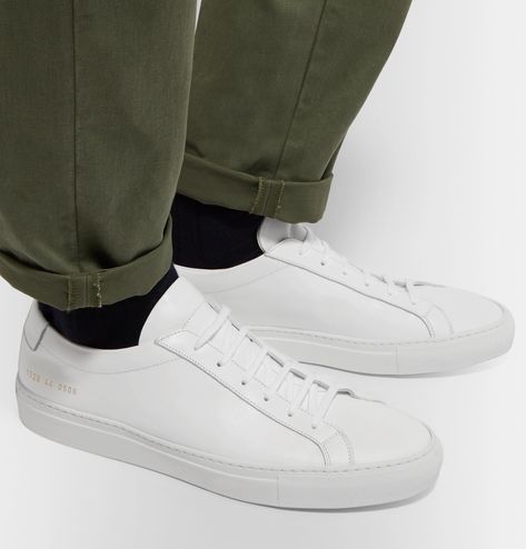 COMMON PROJECTS ORIGINAL ACHILLES LEATHER SNEAKERS. #commonprojects #shoes Common Projects Men, Common Projects Shoes, Common Projects Achilles, Best White Sneakers, Western Outfits Men, White Shoes Men, White Sneakers Men, Mens Summer Shoes, Selvedge Denim Jeans