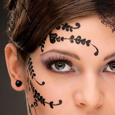 Henna Face, Temporary Tattoo Paper, Henna Body Art, Black Henna, Facial Tattoos, Makeup Advice, Tattoo Paper, Semi Permanent Makeup, Face Tattoos