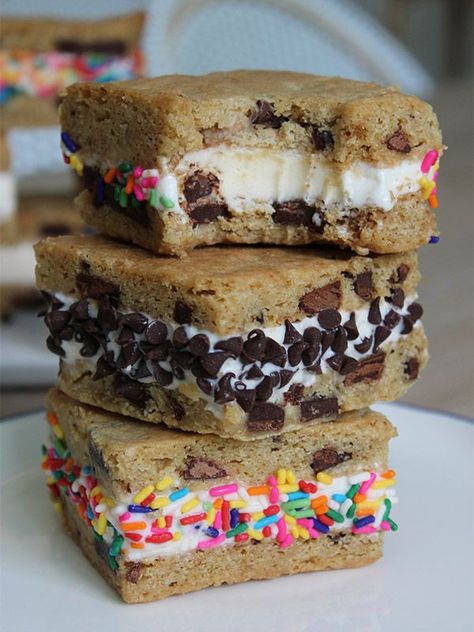 Cookie Ice Cream Sandwiches, Ice Cream Sandwiches Recipe, Cookie Ice Cream, Cookie Sandwich, Ice Cream Cookie Sandwich, Ice Cream Sandwiches, Barefoot Contessa, Ice Cream Treats, Ice Cream Cookies