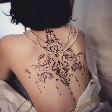 Top 20 chandelier tattoos that will knock your socks off! - Body Artifact Sacred Geometric Tattoo, Boss Tattoo, Chandelier Tattoo, Crystals Hanging, Tatoo Inspiration, Underboob Tattoo, Royal Palaces, Delicate Tattoo, Lace Tattoo