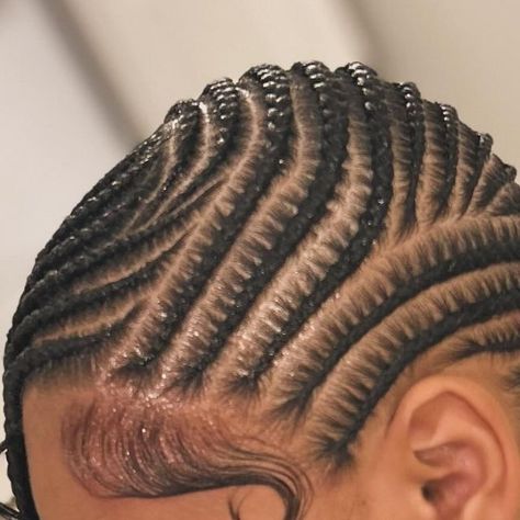 Kaniathebraider on Instagram: "Small lemonade braids 🔥🔥🔥 #lemonadebraids #feedinbraids #stitchbraids #boho" Leamodas Braids, Small Lemonade Braids Hairstyles, Side Lemonade Braids, Small Lemonade Braids, Lemonade Braids Hairstyles, Lemonade Braids, Feed In Braids Hairstyles, Hair Business, Cute Braided Hairstyles