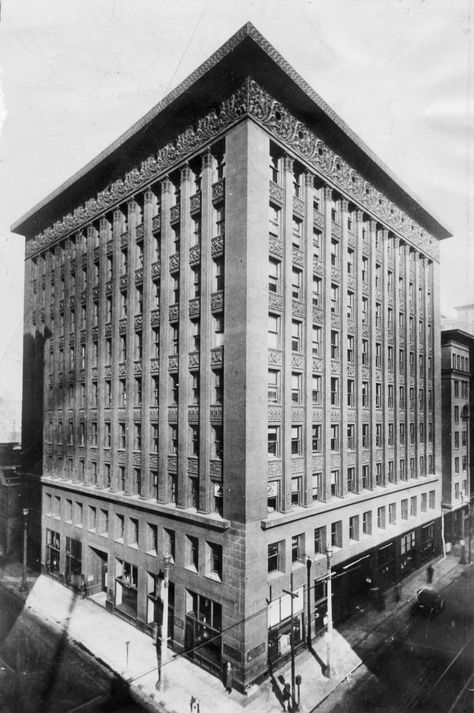 Wainwright Building. 1901. St. Louis, Missouri. Louis Sullivan. Wainwright Building, Guaranty Building, Great Chicago Fire, Louis Sullivan, Prairie School, Trademark Design, Building Sketch, Chicago Hotels, Tall Buildings