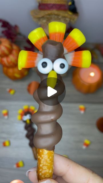 Gorethy Davila on Instagram: "Turkey Pretzels
These turkey pretzels are the perfect sweet and salty treat for your Thanksgiving celebration.
They’re adorable, delicious, and so fun! 🦃
#cavebakery #turkey #turkeypretzels #thanksgivingtreats #thanksgivingdesserts #thanksgiving" Thanksgiving Pretzel Turkey, Turkey Pretzels Thanksgiving, Pretzel Rod Turkeys, Fall Theme Snacks For Kids, Turkey Pretzel Rods, Thanksgiving Pretzel Treats, Candy Turkeys For Thanksgiving, Turkey Pretzels, Turkey Pretzel Treats