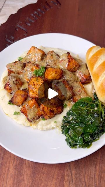 8.9K views · 1.5K likes | Desha Jordan on Instagram: "Garlic Parmesan Salmon Bites!! #dinnertime #food #foodie #reels #tasty #toptags #mealsbydesha #goodeats #healthy #bigback #snacks #easyrecipe #recipe #lunch #explore" Salmon Bites Meal Ideas, Garlic Parmesan Salmon Bites, Salmon Bites Meal, Garlic Parmesan Salmon, Parmesan Salmon, Salmon Bites, Recipe Lunch, Garlic Parmesan, Cooking Ideas