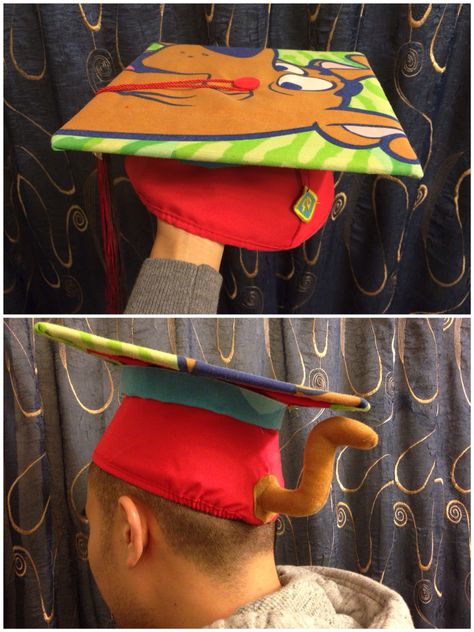 Scooby doo graduation cap! Scooby Doo Cap Ideas, Graduation Cap Scooby Doo, Scooby Doo Graduation Cap, Scooby Doo Grad Cap, Scooby Doo Ra Theme, Graduation Cap Designs Tv Shows, Best Senior Quotes, Meme Grad Cap Ideas, Grad Hat