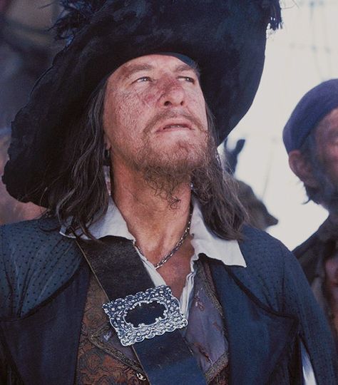 alighiery Captain Barbossa, Rush Movie, Geoffrey Rush, Hector Barbossa, Curse Of The Black Pearl, Kaptan Jack Sparrow, The Black Pearl, Theme Parks Rides, Pirate Hats