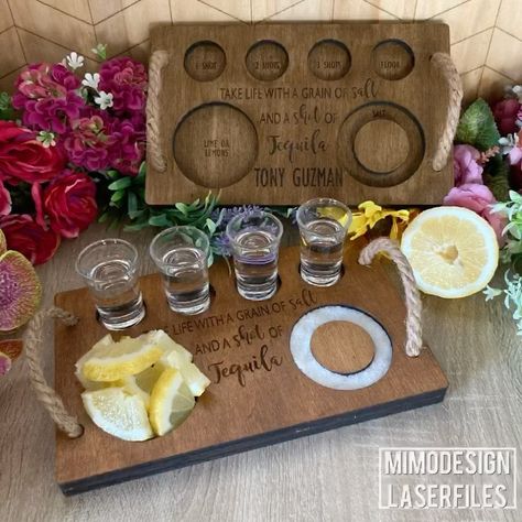 Tequila Board Ideas, Tequila Board, Flight Boards, Chalkboard Restaurant, Gin Tasting, Laser Cut Wood Crafts, Tequila Drinks, Laser Engraved Ideas, Tequila Shots