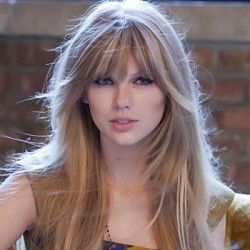 Taylor Swift Bangs, Aesthetic Chanel, Curly Wurly, Cut Bangs, Vogue Photoshoot, How To Cut Bangs, Taylor Smith, Estilo Taylor Swift, Taylor Swift Red