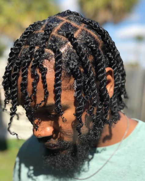 Twist Hair Men, Mens Twists Hairstyles, Dread Hairstyles For Men, Black Hair Cuts, Cornrow Hairstyles For Men, Dreadlock Hairstyles For Men, Twist Styles, Mens Braids Hairstyles, Hair Twist Styles