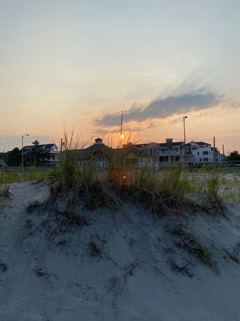 The Summer I Turned Pretty Astetic, Connie Fisher, Pretty Vibes, The Summer I Turned Pretty, American Wedding, Pretty Green, Book Aesthetic, Beach Life, Mood Boards