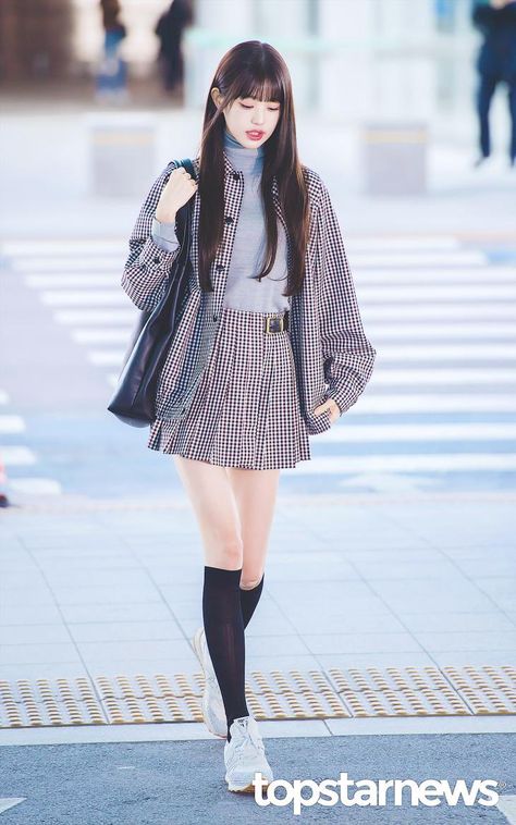 Airport Fashion Kpop, Korean Airport Fashion, K Fashion, Celebrity Outfits, Airport Style, Airport Outfit, Kpop Outfits, Korean Outfits, Kpop Fashion