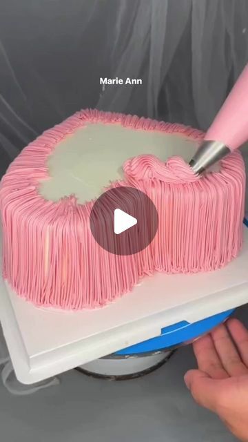 Fox Cake Decorating Ideas, Heart Shaped Anniversary Cake Ideas, How To Make A Heart Cake Shape, Strawberry Cake Heart Shape, 2 Tier Heart Shaped Cake, How To Decorate A Heart Shaped Cake, Heart Shaped Cake Decorating Ideas, Simple Strawberry Cake Design, Heart Shape Cake Decoration