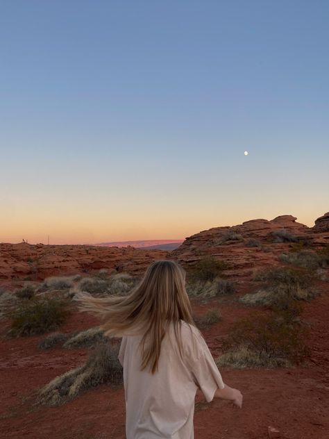 Aesthetic Desert, Desert Aesthetic, Granola Girl Aesthetic, Ayers Rock, Adventure Aesthetic, Arizona Travel, I Want To Travel, Out West, Granola Girl