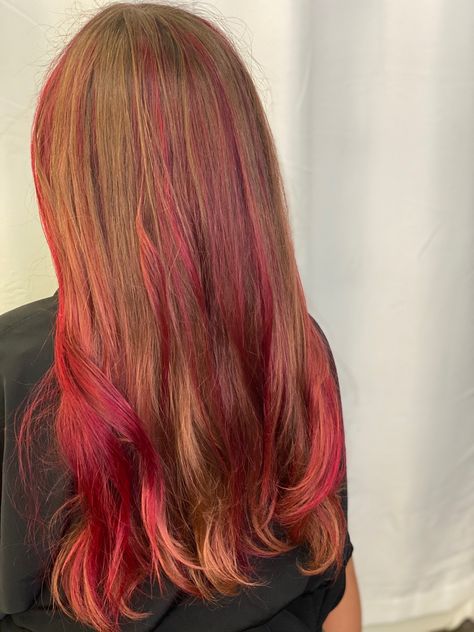 Red Hair Dye On Light Brown Hair, Red Underdye Hair Light Brown, Ginger Hair With Red Streaks, Summer Pink Hair, Red Underdye Hair Blonde, Dark Blonde And Red Hair, Light Brown Hair With Red Streaks, Natural Red Hair With Pink Highlights, Dirty Blonde And Red Hair