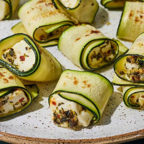 Zucchini Feta Rolls, Squewers Recipes, Feta Rolls, Zucchini Roll, Summer Appetizers, Zucchini Rolls, Zucchini Feta, Zucchini Casserole, Zucchini Recipe