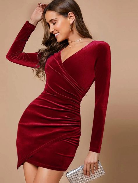 SHEIN Wrap Front Ruched Detail Velvet Dress | SHEIN USA Outfit Vestido Rojo, Vestidos Para Baby Shower, Mini Robes, Shein Dress, Body Con Dress, Mini Dresses For Women, Mini Velvet Dress, Dress For Short Women, Long Sleeve Bodycon Dress