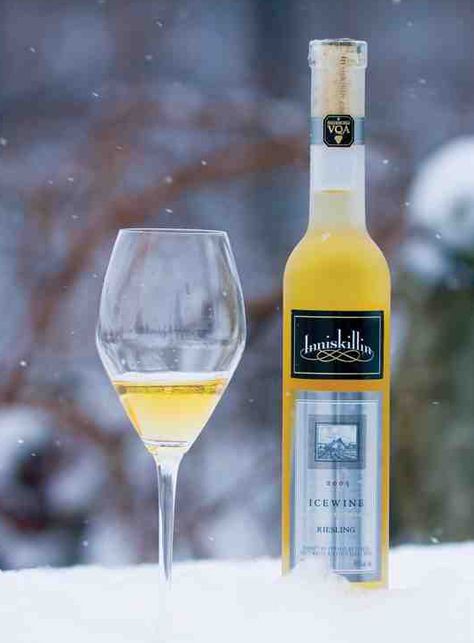 Include Ice Wines in a winter wine tasting party for a special holiday touch. #iceWine #ChristmasPartyIdea Liquor List, Champagne Drinks, Bar Inspiration, Wine Tasting Party, Ice Wine, Sweet Wine, Rice Wine, Holiday Cocktails, Wine List