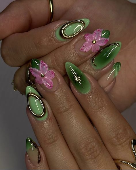 Lily Pad Nails, Purple And Green Nails Acrylic, Green Stiletto Nails Designs, Purple Almond Nails Design, Princess Tiana Nails, Almond Nails Green, Green And Purple Nails, Purple And Green Nails, Jan Nails