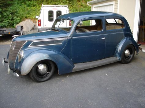 I was wondering what size tires people are running on their 1937 Ford sedans. I have a Tudor slantback with 59ab flathead, 1940 Ford brakes and some... Coming Back To Life, Blue Cars, Chevy Stepside, Old Hot Rods, Industrial Blue, Ford Hot Rod, Hot Rods Cars Muscle, 1940 Ford, Custom Rods