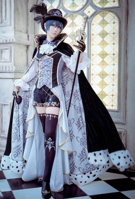 100 Sleeping Princes & the Kingdom of Dreams Black Butler Ciel Phantomhive Cosplay Costume Ciel Black Butler, Ciel Cosplay, Ciel Phantomhive Cosplay, Black Butler Cosplay, Mode Steampunk, Black Butler Ciel, Epic Cosplay, Ciel Phantomhive, Cosplay Characters