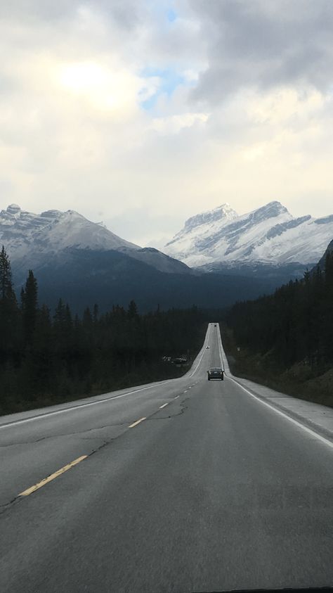 Icefields Parkway, Canadian Rockies, Road Trip Itinerary, Scenic Drive, Mountain Views, Outdoor Adventure, Mountain View, Road Trips, Outdoors Adventure