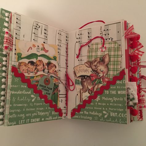 Christmas journal Christmas Art Journal, Christmas Junk Journal Ideas, Christmas Journal Pages, Junk Journal Christmas Ideas, Christmas Junk Journal Page Ideas, December Journal, Christmas Junk Journal Cover Ideas, Christmas Junk Journal Embellishments, Christmas Journals