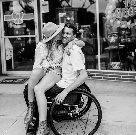 Wheelchair Wedding, Wheelchair Photography, Wheelchair Fashion, Tumblr Couples, Cute Engagement Photos, Surprise Engagement, Wedding Picture Poses, Man And Wife, Bestest Friend