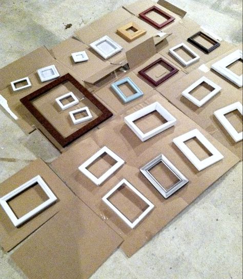 unpainted frames Cute Picture Frames, Painted Picture Frames, Picture Frame Crafts, Old Picture Frames, Framed Photo Collage, Diy Picture Frames, Old Frames, Diy Picture, Collage Frames