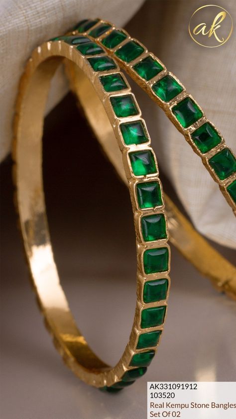 Emerald Bangles Indian, Ruby Bangles Gold, Wedding Rings Tiffany And Co, Rings Tiffany And Co, Wedding Rings Tiffany, Fantasy Wedding Rings, Emerald Bangles, Gorgeous Engagement Rings, Plain Gold Bangles