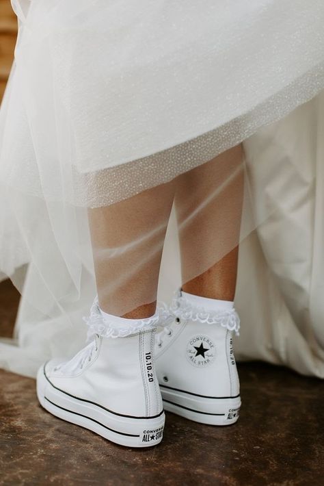 Boho Wedding Shoes Bride, Vans Wedding Shoes The Bride, Wedding Sneakers For Bride And Groom, Blush Pink And Navy Wedding, Wedding Vans Shoes, Wedding Sneakers For Bride, Wedding Vans, Boho Wedding Shoes, Converse Wedding