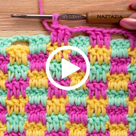 Mini Check Plaid Stitch, Different Crochet Stitches, Plaid Crochet, Crochet Baby Blanket Free Pattern, Crochet Stitches For Blankets, Crochet Stitches Free, Crochet Blanket Designs, Easy Crochet Stitches, Crochet Stitches Video