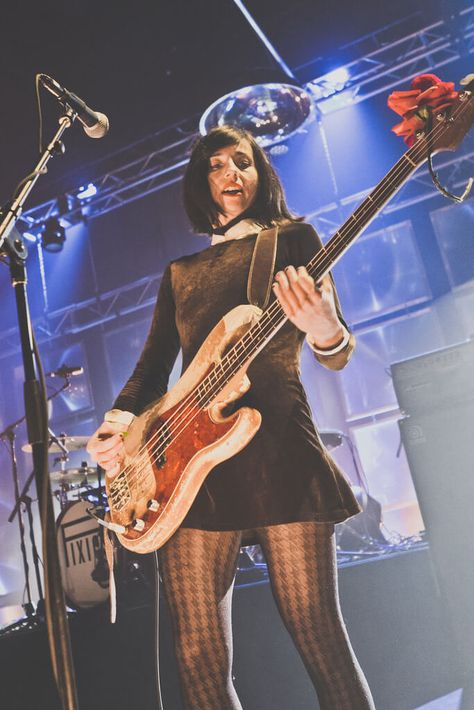 Paz Lenchantin of the Pixies Live Shot Guitarist Outfit, Girl Bassist, Paz Lenchantin, Female Bassist, Pixies Band, Female Guitarists, Female Artists Music, The Pixies, Bass Players