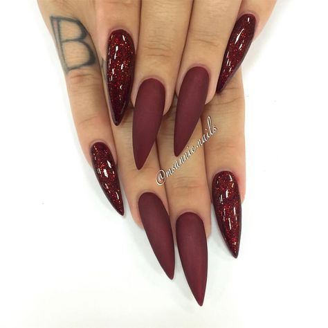 Nail Art Designs For Summer, Red Christmas Nails, Coral Nails, Ombre Nails Glitter, Modern Nails, Stiletto Nails Designs, Burgundy Nails, Christmas Nails Acrylic, Nail Art Wedding