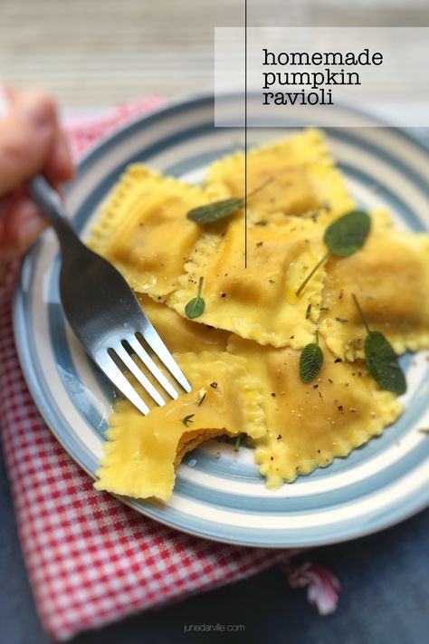 Pumpkin Ravioli Recipe Pumpkin Ravioli Recipe, Autumn Pasta, Valentines Food Dinner, Pumpkin Pasta Sauce, Sage Recipes, Pumpkin Ravioli, Grilled Ham And Cheese, Savory Pumpkin Recipes, Sage Butter