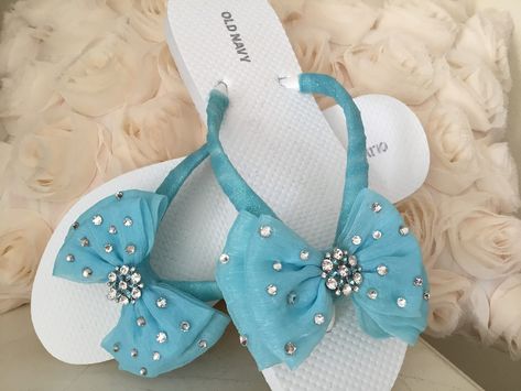 Wedding, bridal Flip Flops come to life with this fantasy pair. Sparkle and shine, glisten and glitter says it's time for fun. Swarovski crystal with rhinestone setting..Baby blue  Custom order Can design any color you like Shoe Business, Bridal Flip Flops, Blue Flip Flops, Shoe Crafts, Beach Bridal, Beach Flip Flops, Flip Flop Shoes, Tongs, Crystal Rhinestone