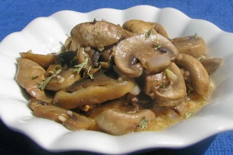 Nif's Sherry-Sauteed Mushrooms Best Sauteed Mushrooms, Veal Stock, Cooking Mushrooms, Veal Marsala, Emeril Lagasse Recipes, Parsley Leaves, Veal Cutlet, Sautéed Mushrooms, Liver Recipes