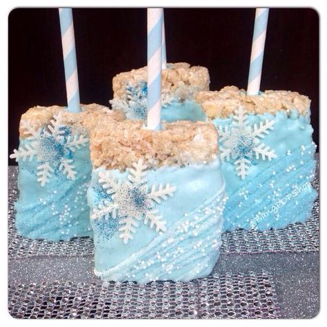 Elsa Birthday Treats, Frozen Theme Rice Krispie Treats, Snowflake Rice Krispie Treats, Winter Wonderland Rice Krispie Treats, Frozen Birthday Party Treats, Winter Rice Krispie Treats, Frozen Rice Krispie Treats, Frozen Themed Treats, Frozen Rice