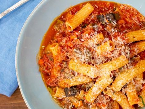 Eggplant Bolognese, Turkey Ragu, Chicken Marengo, Tagliatelle Bolognese, Vegetarian Bolognese, Spicy Turkey, Canned Plums, Bolognese Recipe, Bolognese Sauce